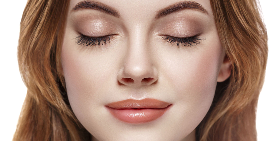 Get Thicker, Fuller Lashes with Eyelash Extensions